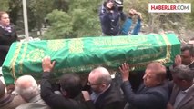 Cem Garipoğlu'nun Cenazesinde Anne, Baba ve Ağabeyi Yan Yana Namaz Kıldı