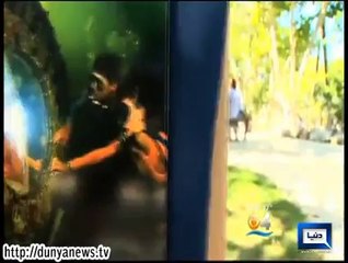 US professor starts living under sea to bring awareness about climate change