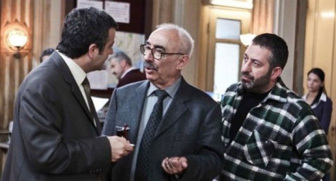 Cem Yılmaz Sessiz Sedasız Hazırlık Yapıyor