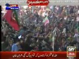 Imran Khan Paused His Speech in Multan Jalsa After He Saw Man Fainting- refuting Geo News Propaganda