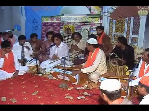 Man kunto Mola (Ali Mola) By: Ashiq Ali Sikhawat Ali (Qawal) Urs-e-Pak Khawaja Gareeb Nawaz (r.a) at Markaz Faizan-e-Chisht Sangla Hill (Upload By: Asad Ali Chishti)