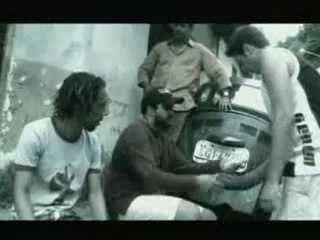 Leandro Sapucahy e Marcelo D2  Numa Cidade Muito Longe Daqui