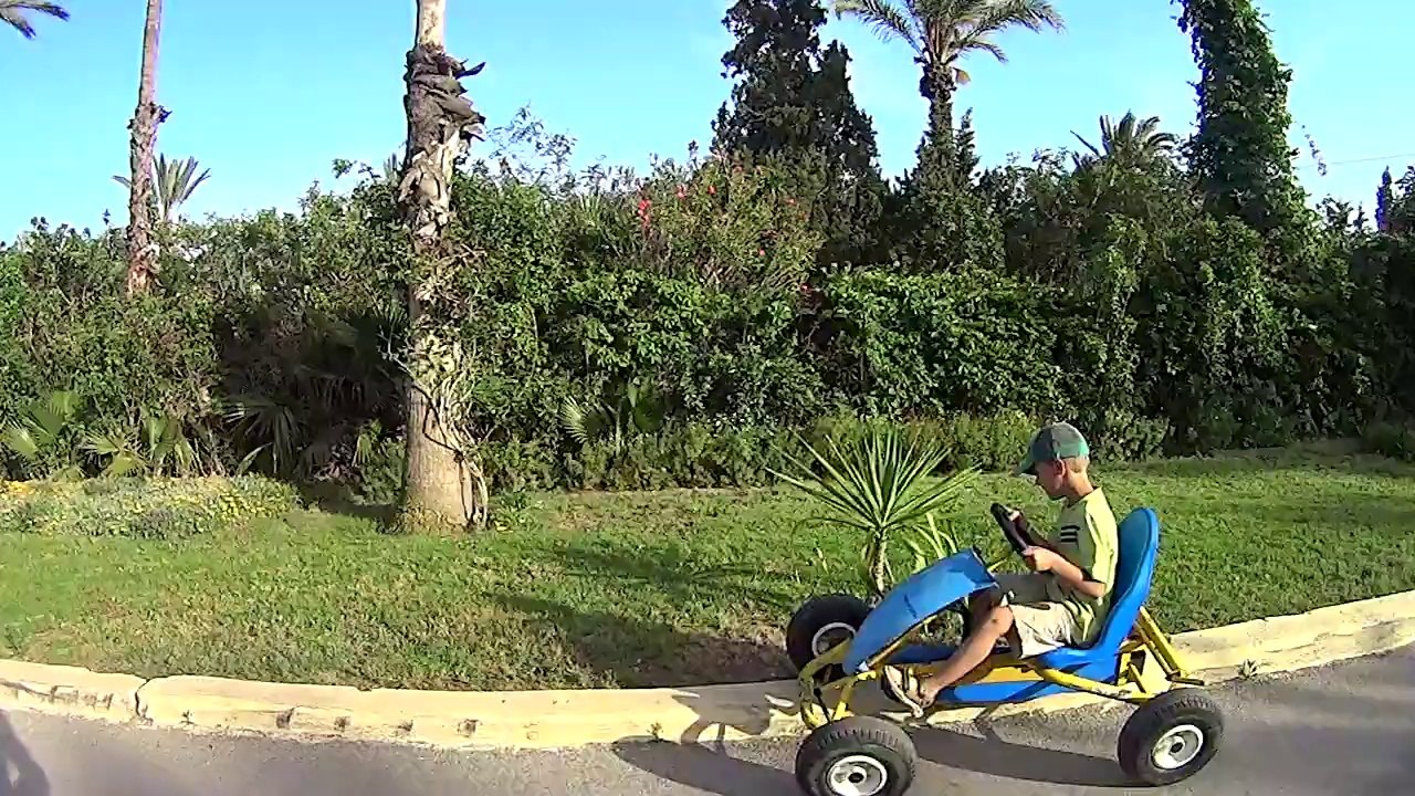 SAHARA BEACH TUNISIE mai 2014 Kart a pedale