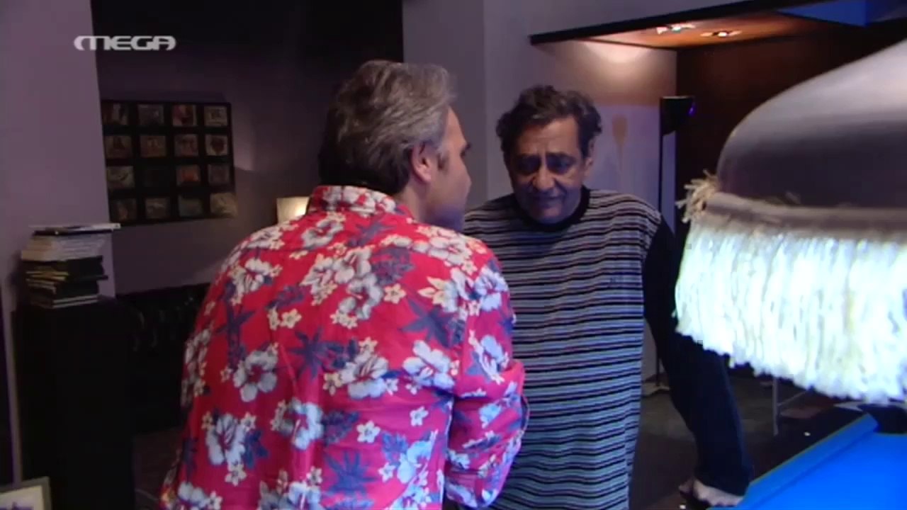 Μοντέρνα Οικογένεια επεισόδιο 9 HD 720p