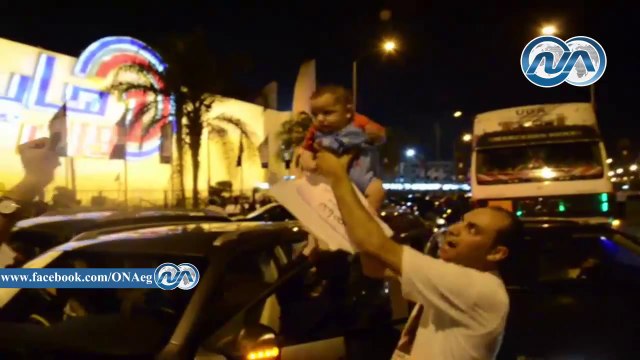 شاهد|| أنصار السيسي يحتفلون بفوزه قبل إعلان النتيجة أمام هايبر بأكتوبر