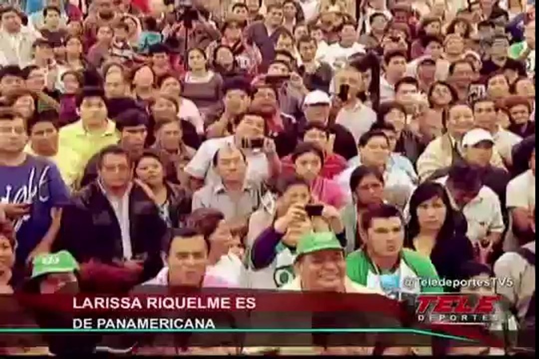 Larissa Riquelme conducirá el programa "Samba y Gol" por Panamericana