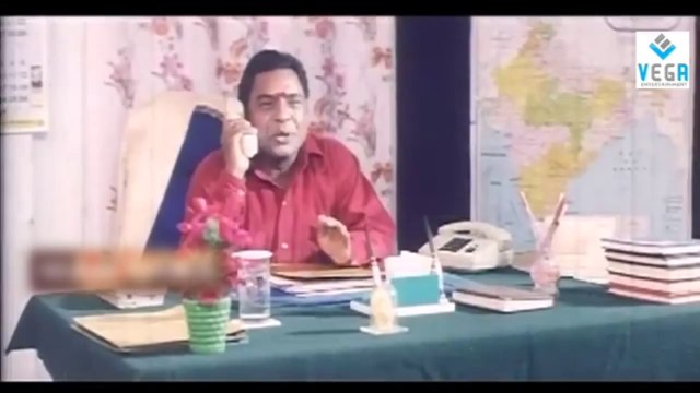 Elamai Unarchigal Romantic Scene -5