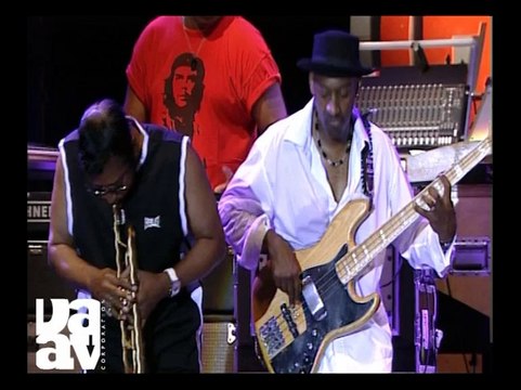 Marcus Miller - Jazz à Juan 2005 Part.2