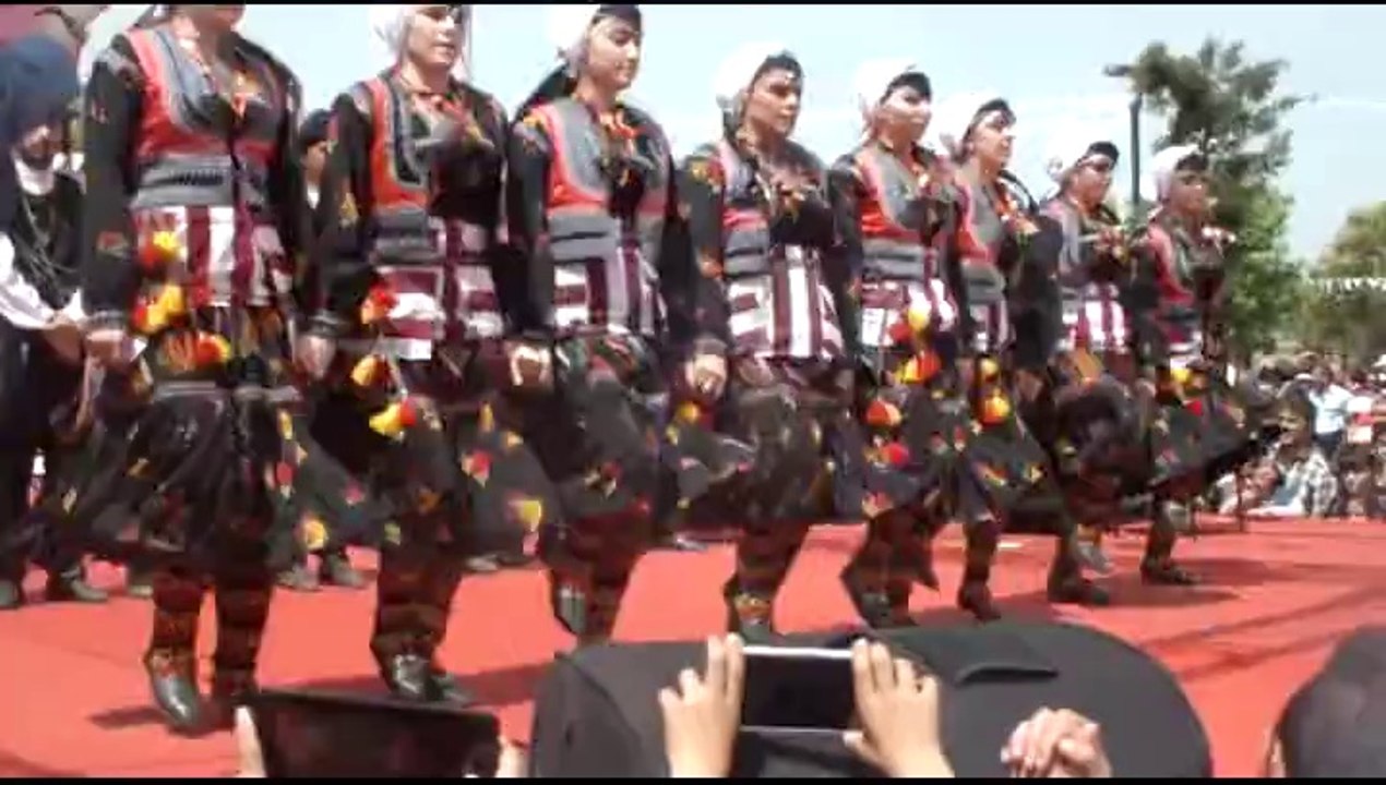 Van Rekor Kahvaltı Guinness Rekoru Trabzon Folklor Ekibi