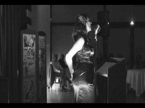 put the blame on mame - Mamz'elle Bee