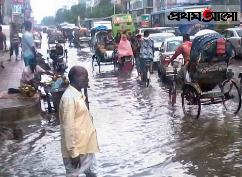 Rain in Dhaka