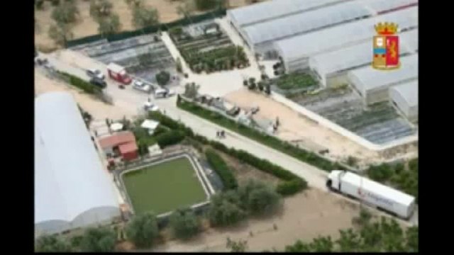 Cerignola (FG) - Assalto a un tir carico di sigarette, 3 arresti (29.05.12)