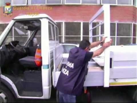 Napoli - Sequestrate 5 tonnellate di tabacchi lavorati esteri (11.05.12)