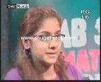 girl kissing waqar zaka