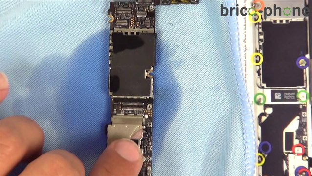 Tutoriel : Réparez un iPhone 4s tombé dans l'eau (désoxyder) Montage + remontage HD