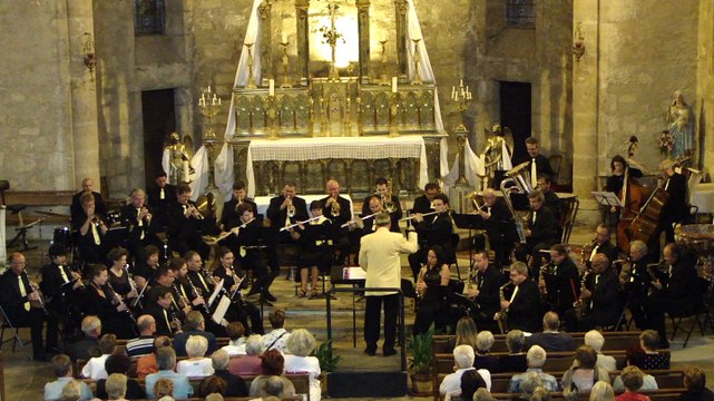 Rondo à la Turque par l'Orchestre d' Harmonie de Nissan 1 Juin 2014 à Cazouls