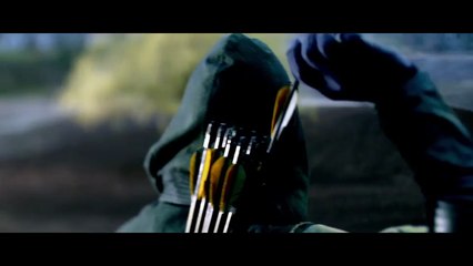 Flash Dizisinden Arrow&#039;lu Tanıtım Videosu
