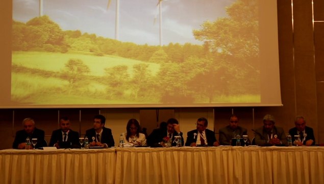 KÜNİB 4.Olan Kongre Ankara- Hazar formu Sekreteri Başkanı Haldun YAVAŞ