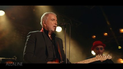 Alcaline, le Concert : tesaer Bernard Lavilliers
