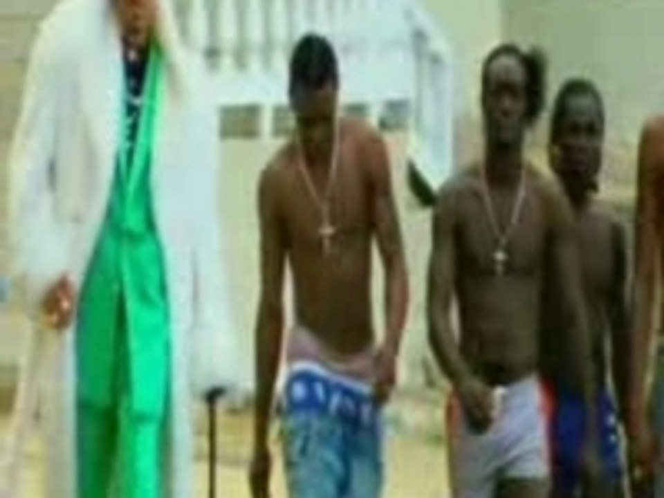 Ali G & Shaggy - Julie