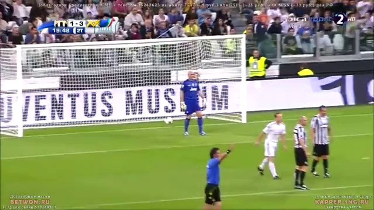 Clarence Seedorf a encore de beaux restes !