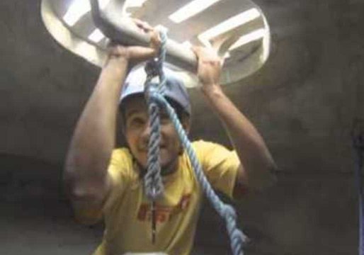 Video Selfie Taken Inside Christ the Redeemer Statue in Rio De Janeiro