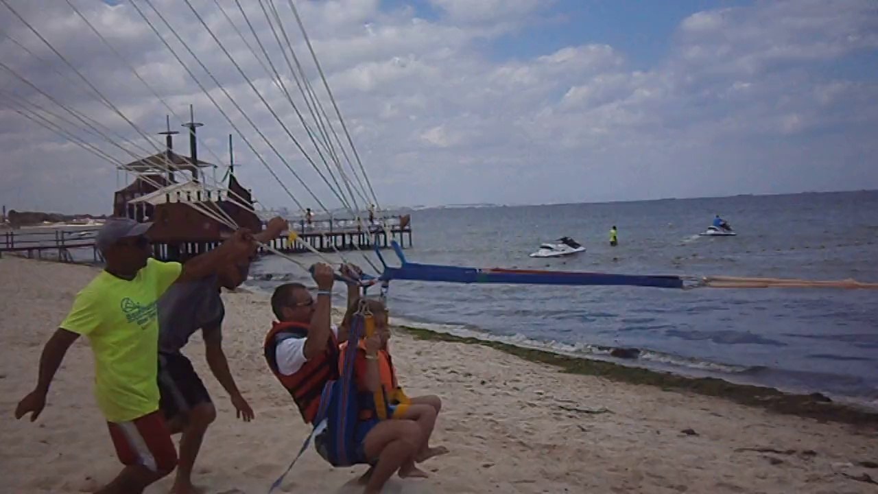 SAHARA BEACH Mai 2014 decollage Christophe et ELIOT parachute ascensionnel