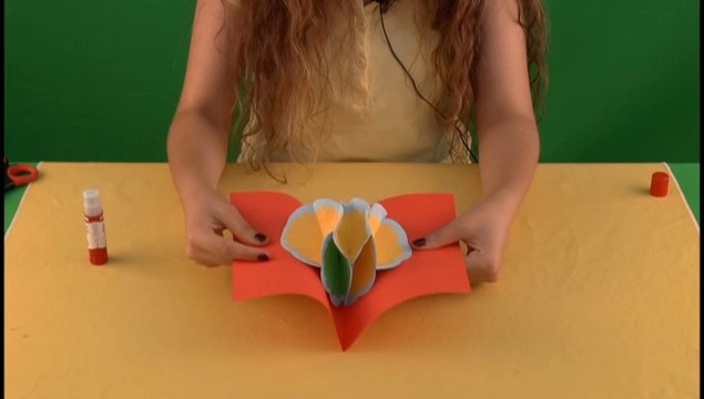 Üç Boyutlu Çiçek Nasıl Yapılır Adım Adım Uygulamalı Etkinlik Videosu