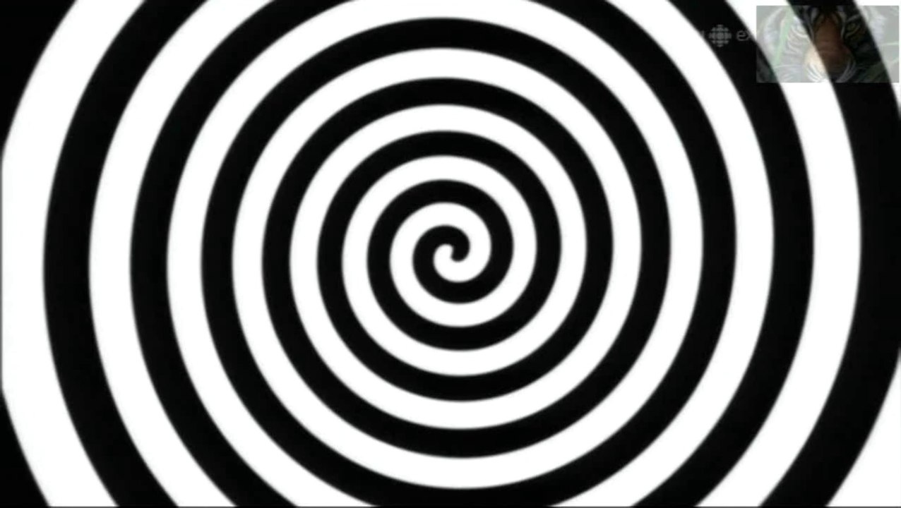Hypnose: concentré vous sur cette spirale. Hypnosis: concentrate you on this spiral.