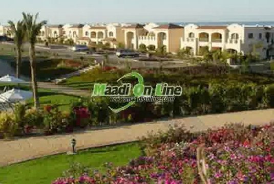 chalet with garden for sale in lavista overlooking swimming pool