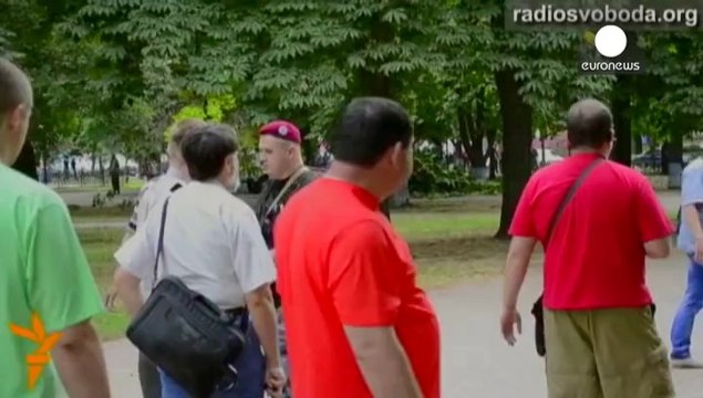 Ucraina: esercito bombarda Luhansk, Mosca violato accordo Ginevra