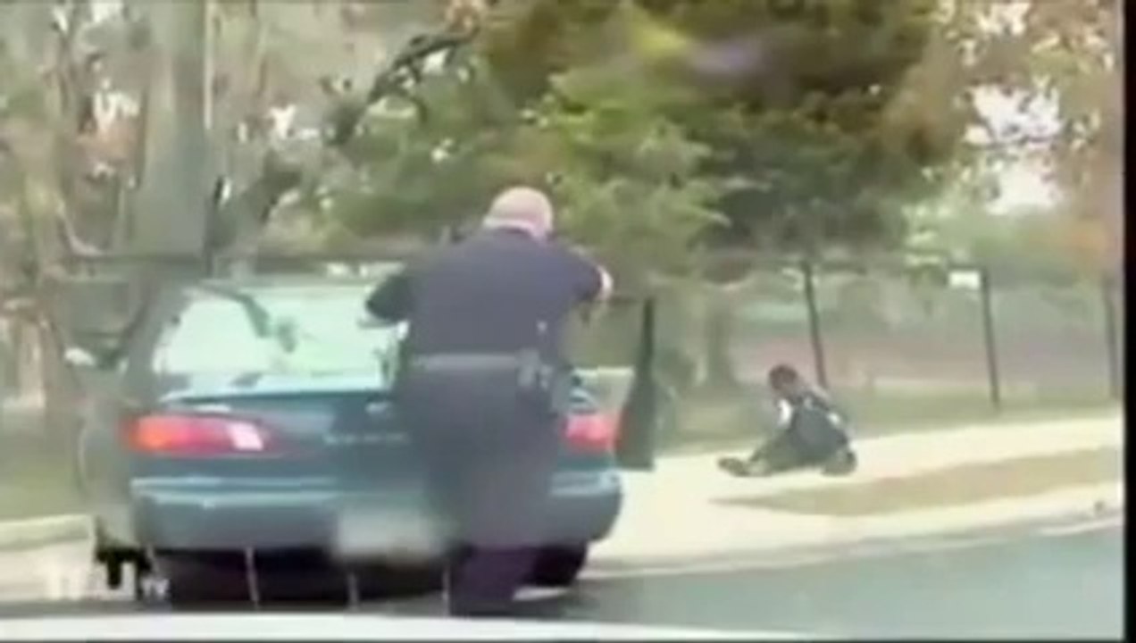 Most Shocking Insane Police Car Chase and Shootout with Criminal