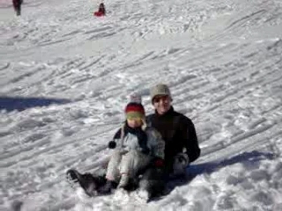 Les enfants à la luge_0001