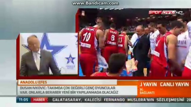 Dusan Ivkovic, Anadolu Efes ile imzaladı.