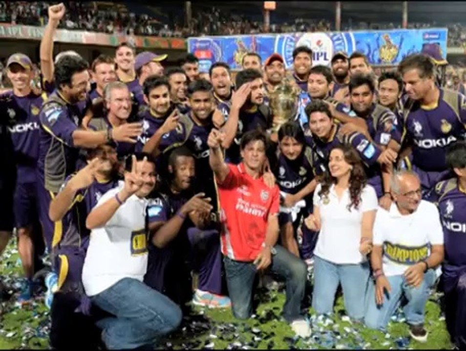 Shahrukh celebrates after KKR's IPL 7 win - IANS India Videos