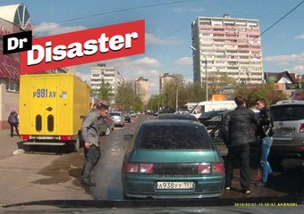 Deux russes se vengent après avoir été attaqués / Dr Disaster