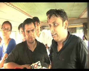 Filmistaan actors take a bus trip
