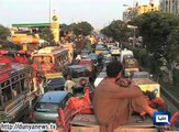 Dunya News - MQM workers protest in Sukkur; Massive traffic jam in Karachi