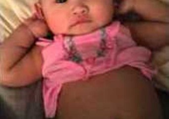 Adorable Baby Likes to 'Shake It'