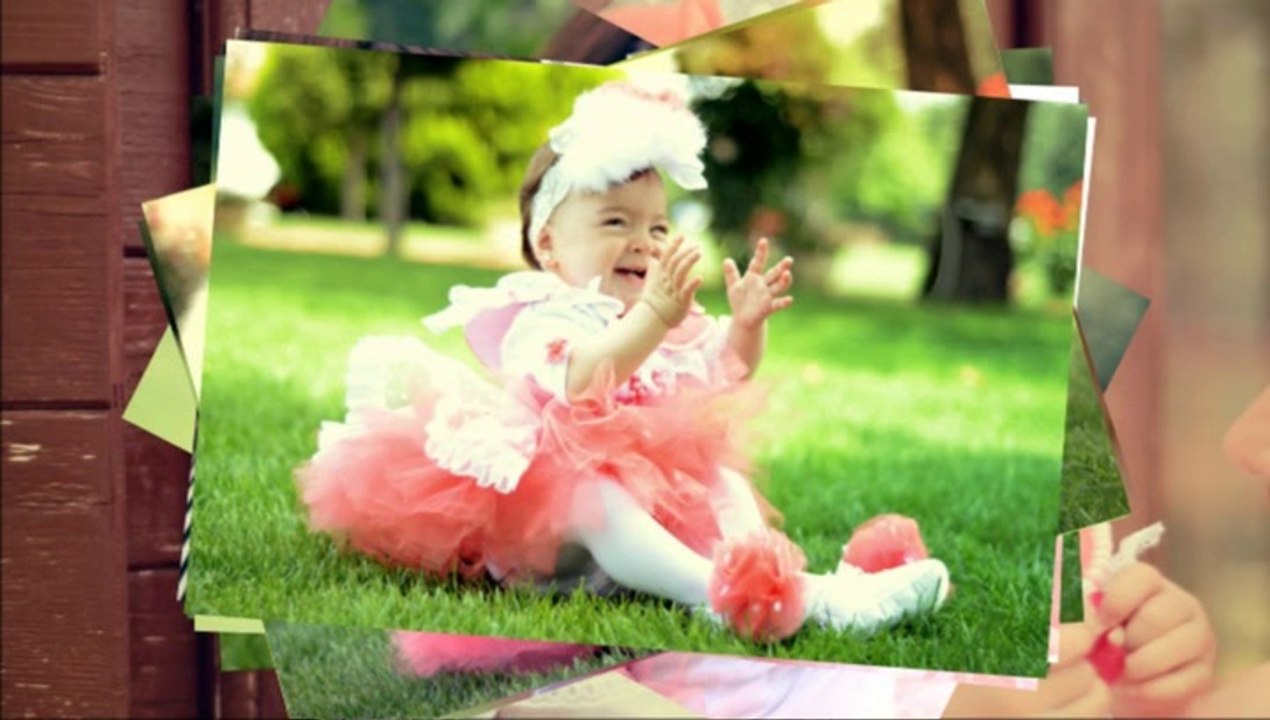 Derin Bebek Bir Yaşında