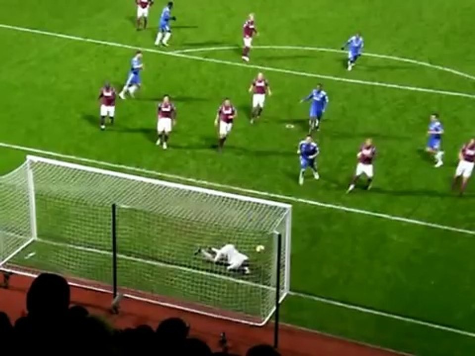 Frank Lampard shoots a penalty kick three times