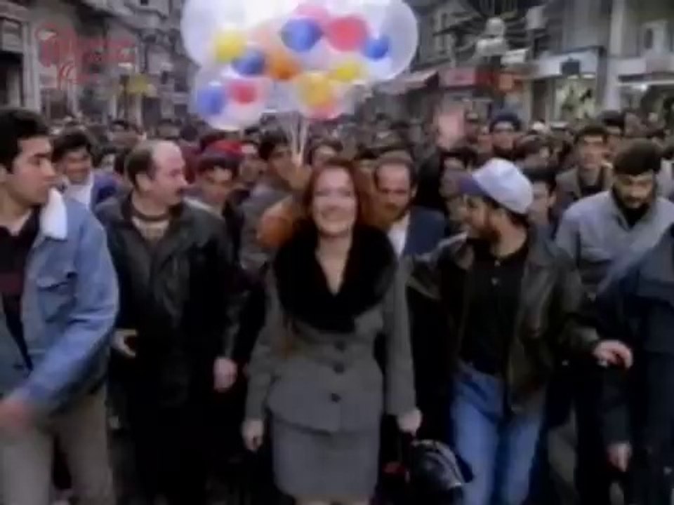Candan Erçetin - Hangi Aşk Adil Ki
