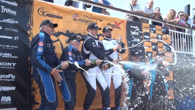 Deportes Acuáticos - Impresionantes imágenes desde Bournemouth