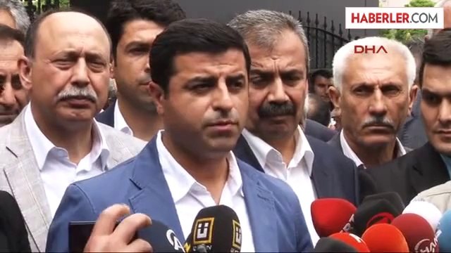 BDP Eş Başkanı Demirtaş: Bazı Aileler Aldıkları Paralar Karşılığında O Eylemi Yapıyorlar.
