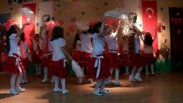 GEBZE EŞREFBİTLİS İLK ÖĞRETİM OKULU ÖYRETMEN SERDAR YİYİT 1-A SINIFI OKUMA GÜNÜ ABDULMELİK İSMAİL GÜNGÖR