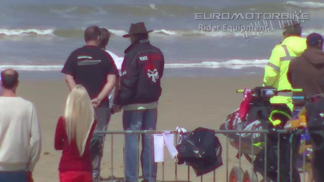 Qualif-09 - Greg Salieres vs Laétitia Spieles - Mailys Gardet vs Pierre Maixent - IFWA JET JUMP EXTREME 2014