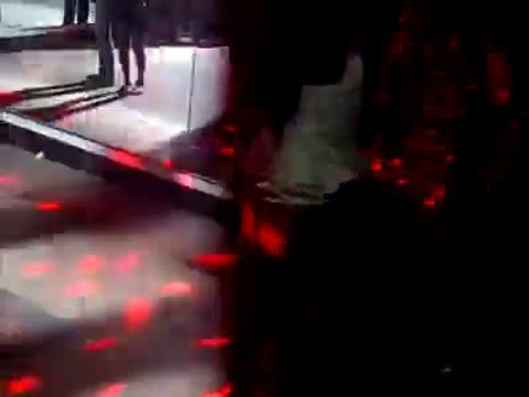 DÉPRAVATION DES MŒURS : LES KINOISES REFOULÉES, LES BRAZZAVILLOISES PRENNENT LE RELAIS.