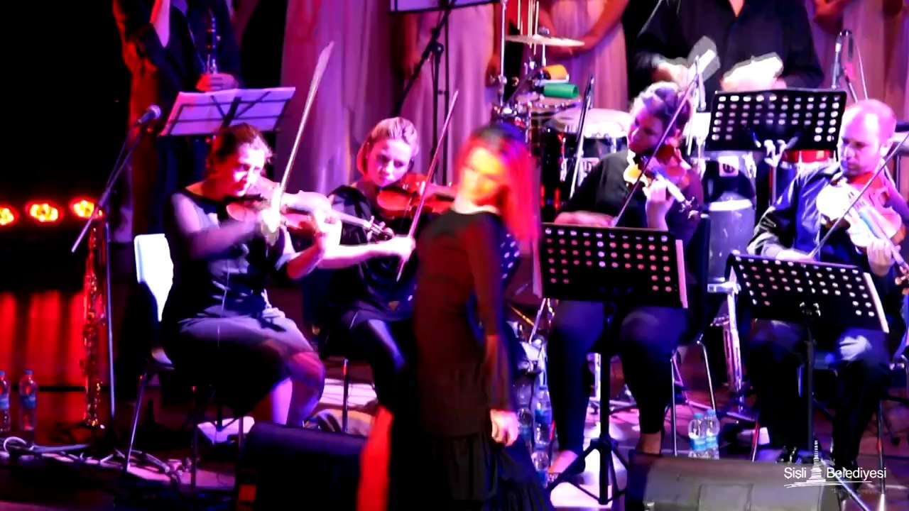 Çocuk kalbim seni söyler korosu: Aysel Gürel Konseri