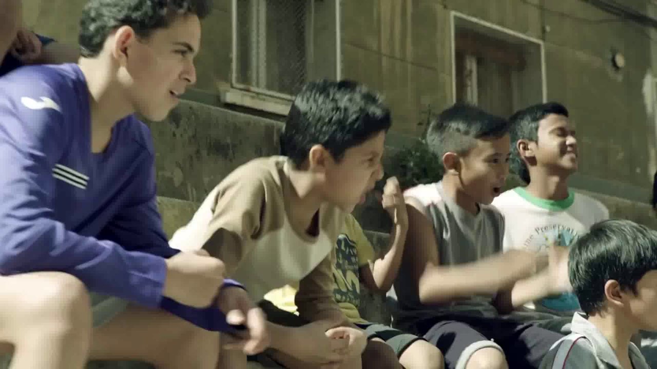 Vacílate como unos niños humillan a Messi en Fútbol