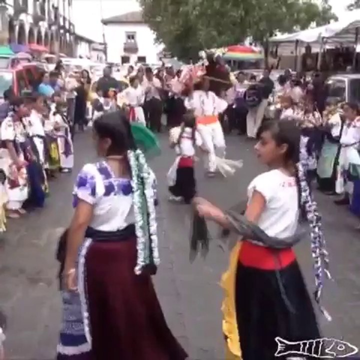 Danza de la zona lacustre del Lago de Pátzcuaro 2Plaza Vasco de Quiroga#patzcuaro